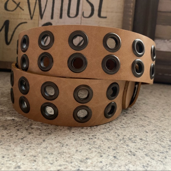 COPY - Tan Double Grommet Belt - Picture 4 of 4
